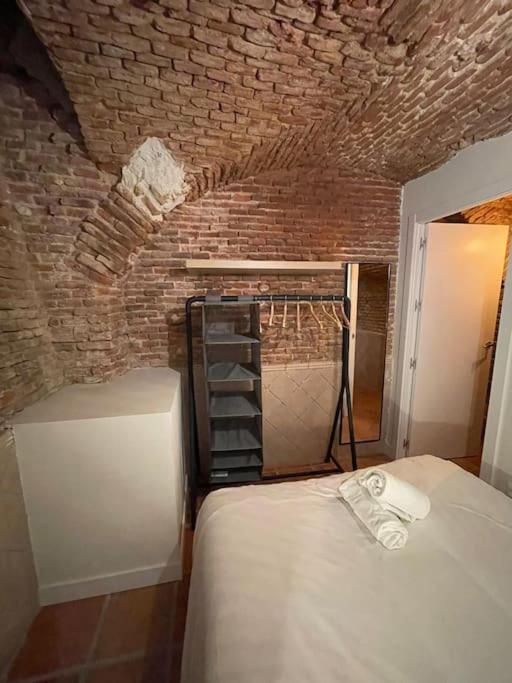 Cool Duplex 7Pax En Calle Monteleon/Centro Madrid — Photos 3